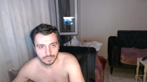 Snapshot of 2handsomeman chatting on June 2, 9:06 pm Berk online show from June 2, 9:06 pm