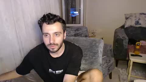 Snapshot of 2handsomeman chatting on June 8, 11:16 pm Berk online show from June 8, 11:16 pm