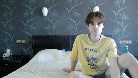 Snapshot of 2nc_ chatting on February 23, 9:00 am Eleot online show from February 23, 9:00 am