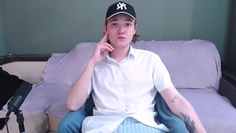 Snapshot of 2nc_ chatting on September 12, 3:01 pm Eleot online show from September 12, 3:01 pm