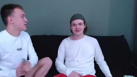 Snapshot of 2nc_ chatting on September 13, 9:31 am Eleot online show from September 13, 9:31 am