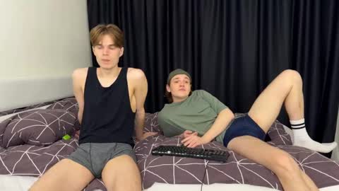 Snapshot of 2nc_ chatting on September 15, 2:50 pm Eleot online show from September 15, 2:50 pm