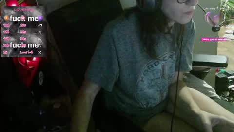 Snapshot of 2photogs_raw chatting on September 9, 5:40 am 2photogs_raw online show from September 9, 5:40 am