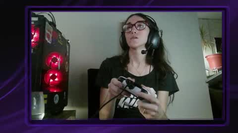 Snapshot of 2photogs_raw chatting on November 27, 10:34 pm 2photogs_raw online show from November 27, 10:34 pm