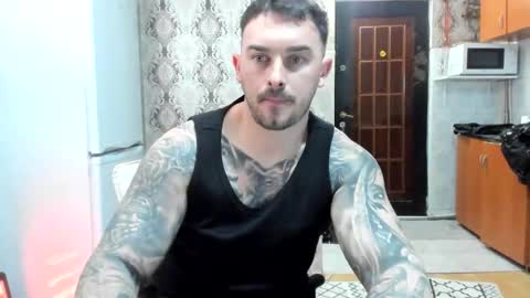 2sexymuscles online show from February 21, 10:00 pm