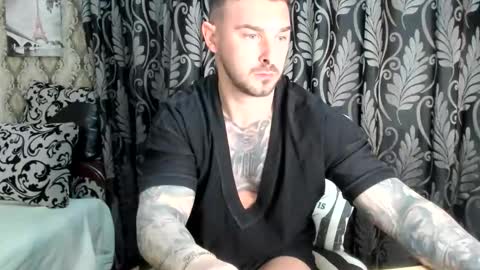 2sexymuscles online show from March 18, 9:51 pm
