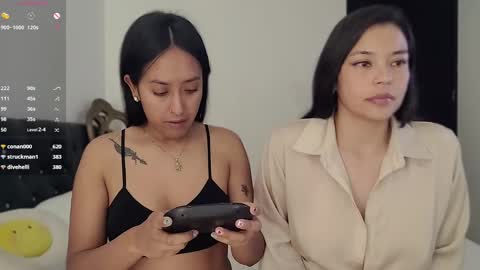 Dalilah and Tarah online show from December 28, 10:55 pm