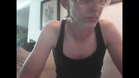 Snapshot of 34colombiano34 chatting on March 30, 4:24 am 34colombiano34 online show from March 30, 4:24 am