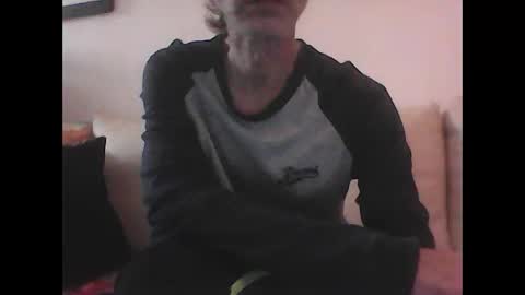 Snapshot of 34colombiano34 chatting on May 31, 8:43 am 34colombiano34 online show from May 31, 8:43 am