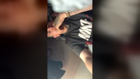 3rdgen_kirk online show from April 20, 6:27 am