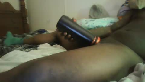 Snapshot of 3rdleg_shawty chatting on December 9, 6:12 am teaser69man online show from December 9, 6:12 am