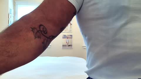 Snapshot of 3totangox chatting on October 9, 9:02 pm 3 to tango online show from October 9, 9:02 pm