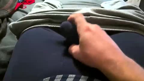 Snapshot of 420bigdickben420 chatting on November 9, 2:37 pm 420bigdickben420 online show from November 9, 2:37 pm