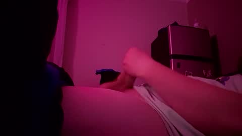 Snapshot of 420jizzva chatting on February 8, 3:43 am Daddythickdick420 online show from February 8, 3:43 am