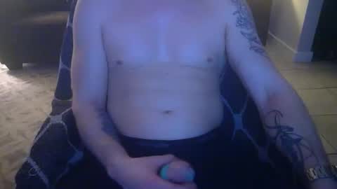 Snapshot of 42o_blah chatting on January 5, 12:52 am 42o_blah online show from January 5, 12:52 am