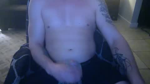 Snapshot of 42o_blah chatting on January 10, 5:45 pm 42o_blah online show from January 10, 5:45 pm