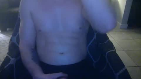 Snapshot of 42o_blah chatting on January 26, 6:07 am 42o_blah online show from January 26, 6:07 am