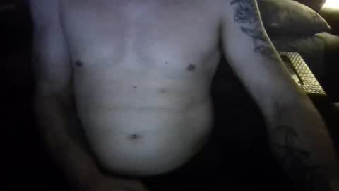 Snapshot of 42o_blah chatting on June 21, 3:53 am 42o_blah online show from June 21, 3:53 am
