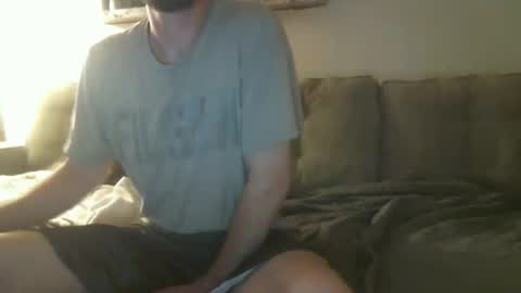 Snapshot of 4beardadtype chatting on November 3, 4:25 am 4beardadtype online show from November 3, 4:25 am