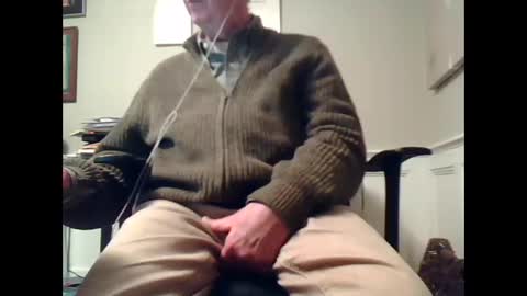 Snapshot of 4uguys chatting on January 2, 5:14 am 4uguys online show from January 2, 5:14 am