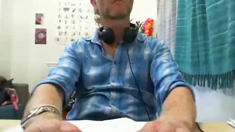 Snapshot of 555tony555 chatting on February 17, 1:04 am 555tony555 online show from February 17, 1:04 am