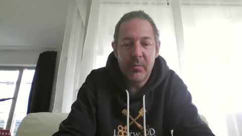 Larese Carlo online show from May 5, 8:44 am