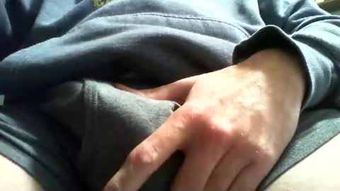 Snapshot of 61pan chatting on February 19, 2:23 pm 61pan online show from February 19, 2:23 pm