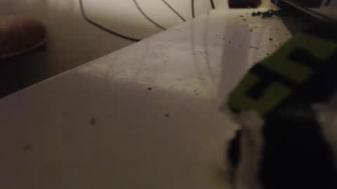 Snapshot of 64293boy chatting on March 15, 9:43 pm 64293boy online show from March 15, 9:43 pm