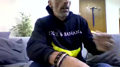 Num online show from November 10, 8:24 am