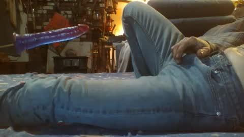 69sextoyboy69 online show from December 27, 7:08 am