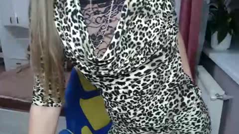 Snapshot of 69sexysecret691984 chatting on February 16, 5:48 pm 69sexysecret691984 online show from February 16, 5:48 pm