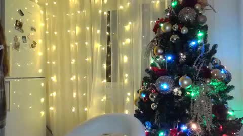 Snapshot of 6atlanta9 chatting on January 31, 10:41 pm Adriana online show from January 31, 10:41 pm