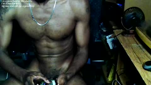 Snapshot of 6foot3and9inches chatting on June 13, 12:58 pm 6foot3and9inches online show from June 13, 12:58 pm