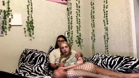 6hei6hot online show from June 28, 3:40 pm