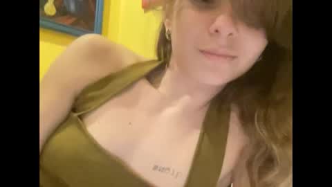 Snapshot of 75sowet018 chatting on November 6, 6:42 pm 75sowet018 online show from November 6, 6:42 pm