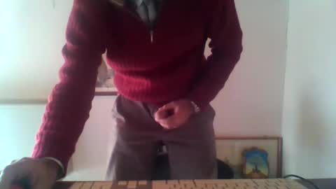 Snapshot of 77assdominator chatting on December 3, 11:22 am Bisex Fantasy online show from December 3, 11:22 am