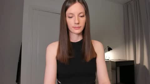 Anna online show from February 17, 8:15 pm