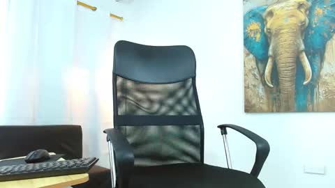 Alan online show from December 2, 12:54 pm