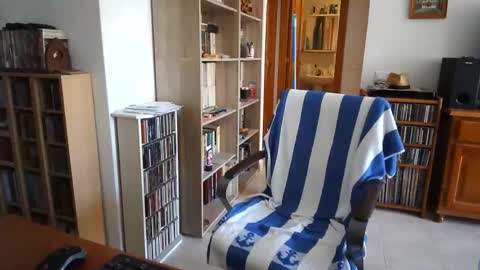  Papi  online show from February 22, 10:47 am