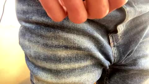 Snapshot of 7znkbob chatting on December 24, 9:39 am bob big head online show from December 24, 9:39 am