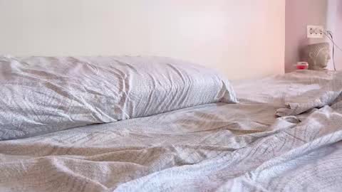 Snapshot of 7znkbob chatting on October 24, 8:11 am bob big head online show from October 24, 8:11 am