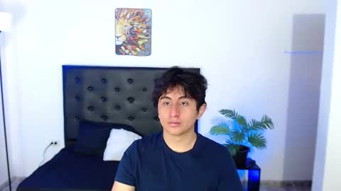 Snapshot of 7zyan chatting on December 3, 1:53 pm zyan online show from December 3, 1:53 pm