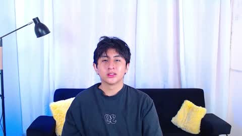 Snapshot of 7zyan chatting on December 14, 1:05 pm zyan online show from December 14, 1:05 pm