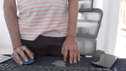 MROSE7080 online show from February 28, 9:43 am