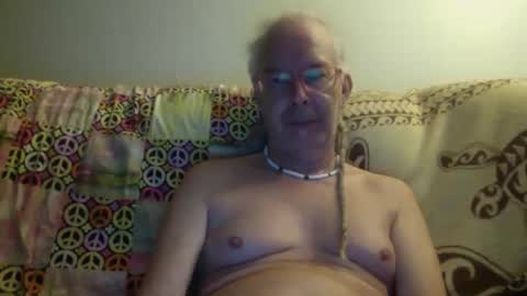 Snapshot of 808dred chatting on May 30, 10:01 am 808dred online show from May 30, 10:01 am