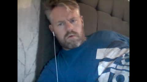 81jonnyx online show from December 31, 10:26 am