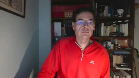 Snapshot of 8age chatting on December 9, 9:16 pm 8age online show from December 9, 9:16 pm