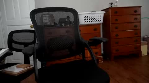 8inch_blessed online show from January 7, 5:04 pm