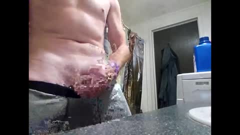 Snapshot of 8indonkey chatting on October 12, 1:32 pm 8indonkey online show from October 12, 1:32 pm