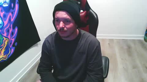 Snapshot of 8naughty0daddy1 chatting on January 22, 9:10 pm NaughtyDaddy online show from January 22, 9:10 pm